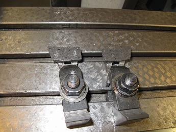 SmokeboxShellHinges1Apr08 008